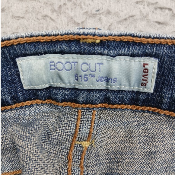 Levi's 515 Boot Cut Jeans Women's 6 Short Medium Wash Stretch Denim - Picture 5 of 10